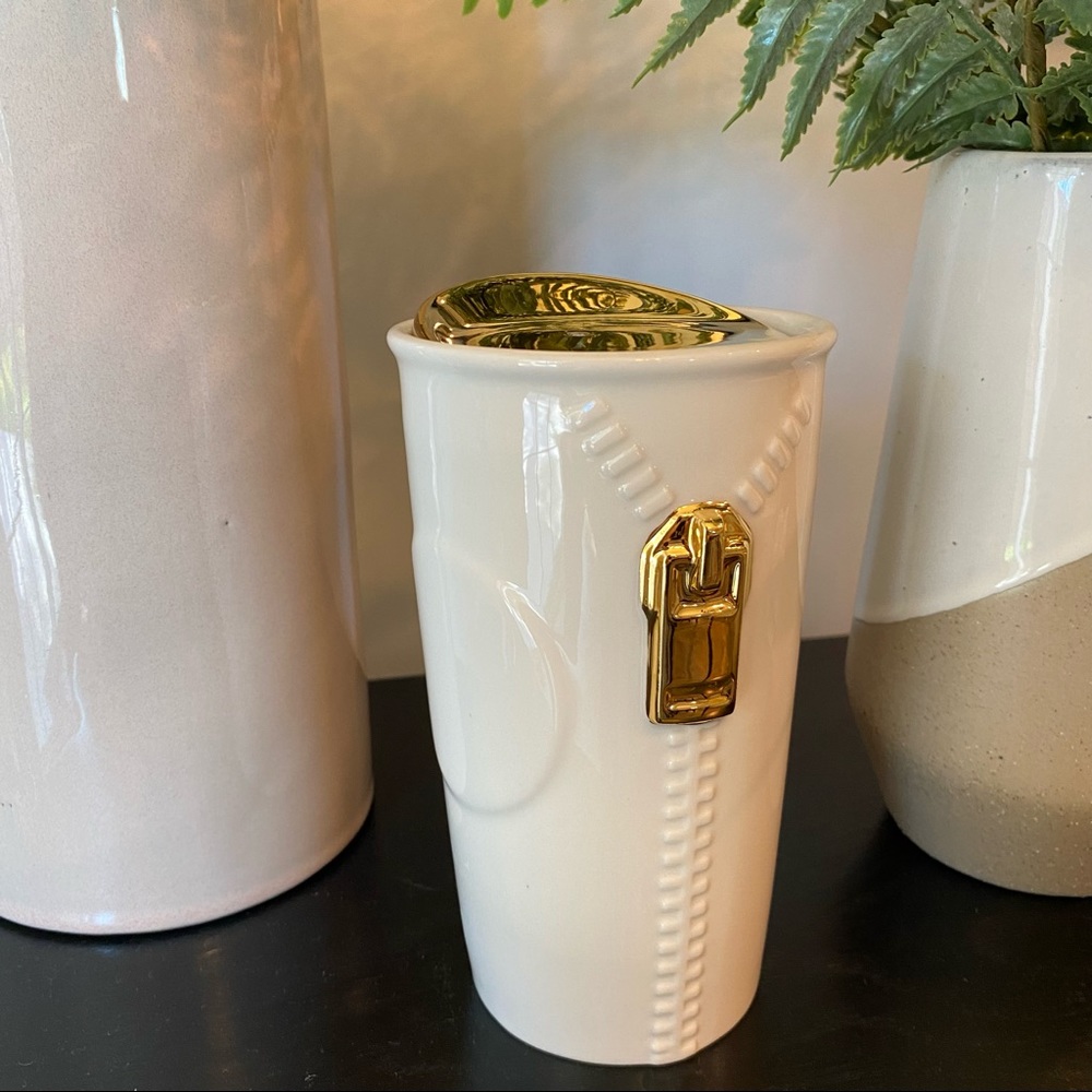 RARE Limited Edition Starbucks travel mug - Picture 3 of 5